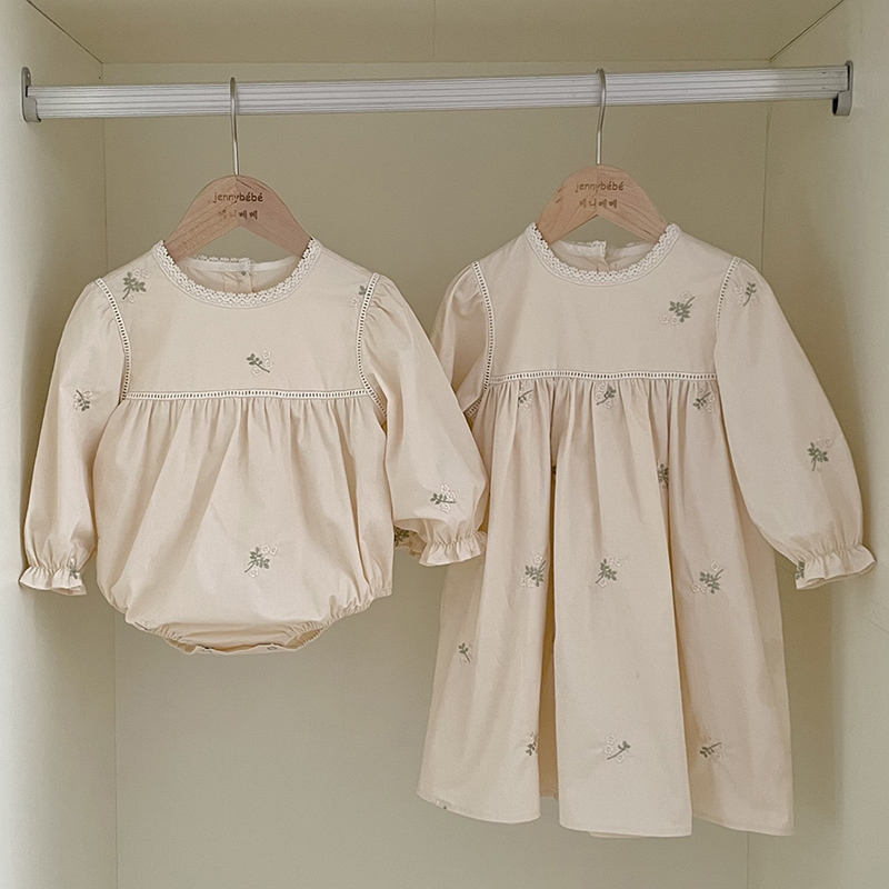 Baby Clothing Crochet - Tenue assortie couvertes pour la famille,