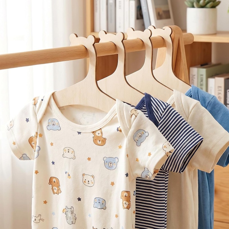 Porte-vêtements pour bébé en b - Baby Clothing Rack avis et prix