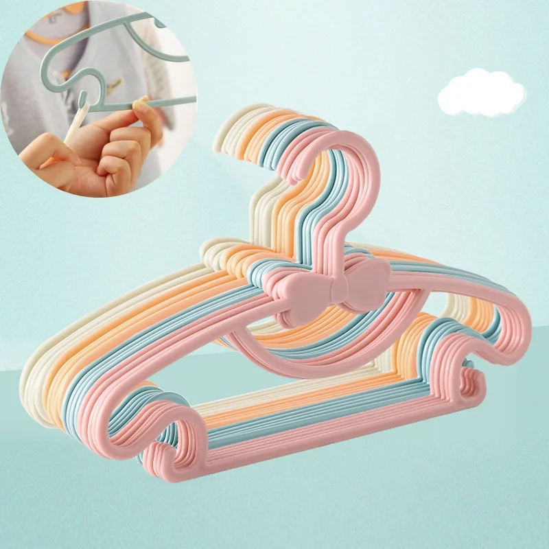 Cintres en plastique pour bébé - Baby Clothing Rack avis et prix